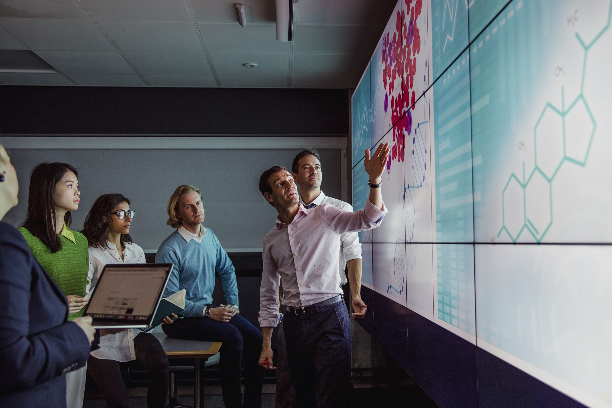 Healthcare Hackers: Is it Worth Chasing Unicorns? Exploring the Reality in the Start-Up Industry