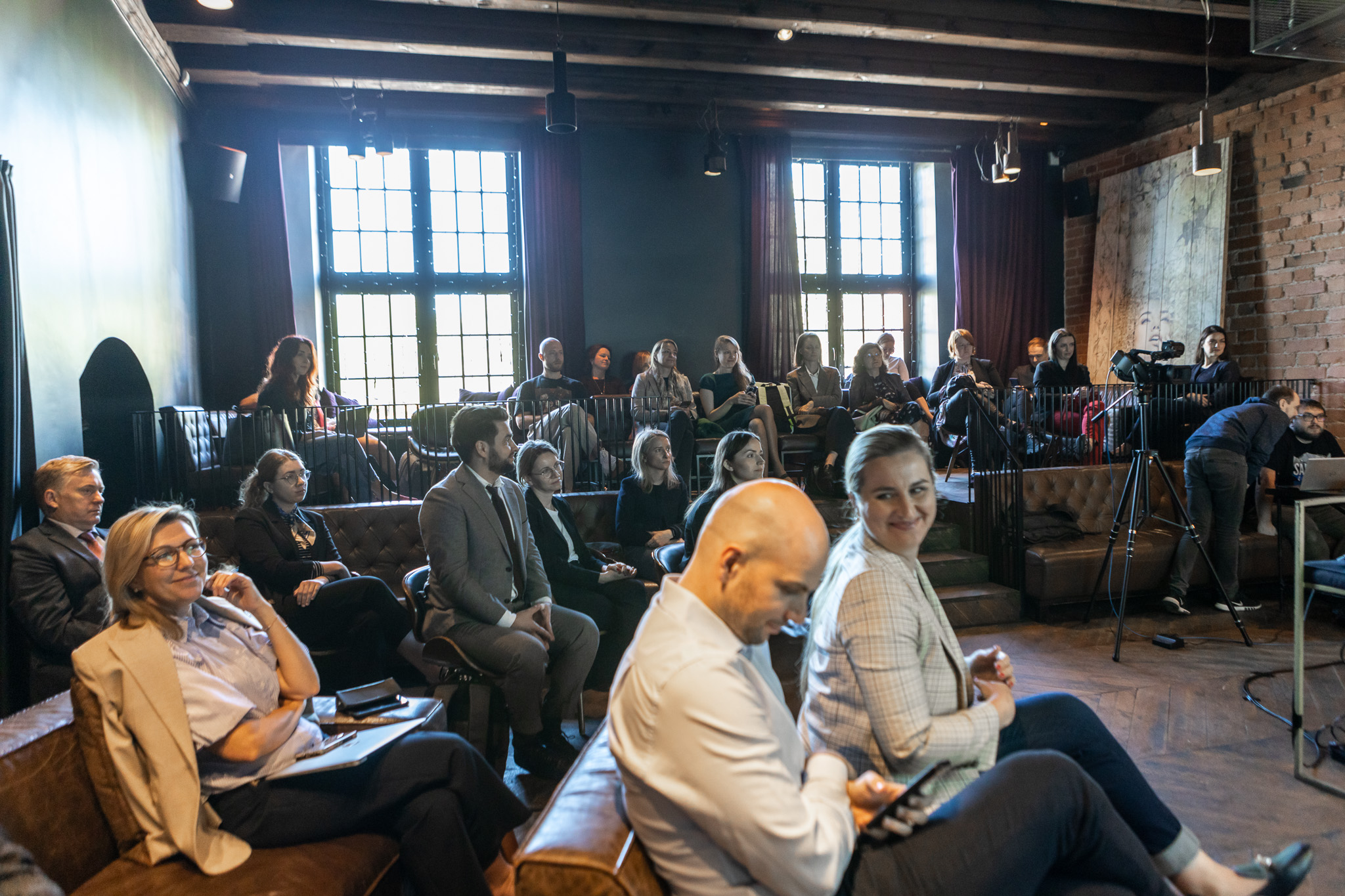 When hospitals lag behind smartphones - how can we drive healthcare innovation in our region?